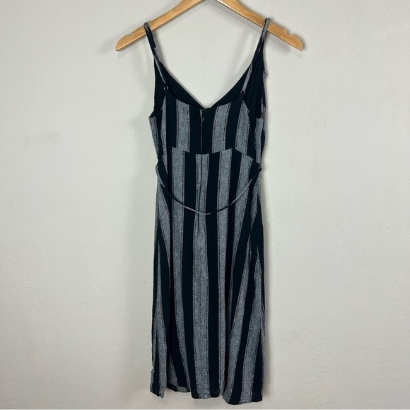 Rails Ariel Faux Wrap Dress Black‎ Silver Thompson Stripe Linen Blend Size Small - Picture 8 of 15
